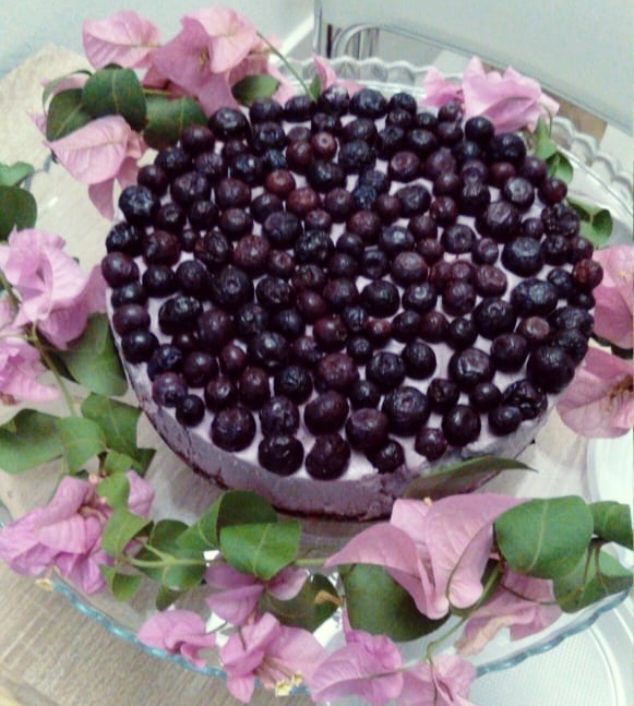 Raw Blueberries Cheesecake